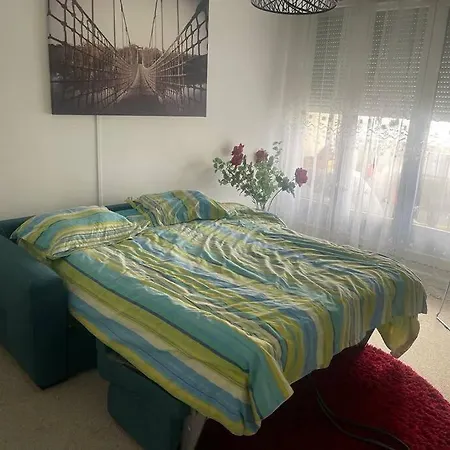 Apartment Beau F1 Lumineux Et Calme Chilly-Mazarin